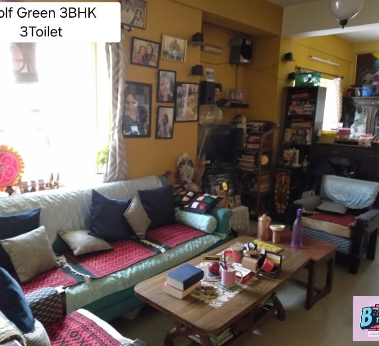 @ GOLF GREEN, Beautiful 3BHK Semi Furnished